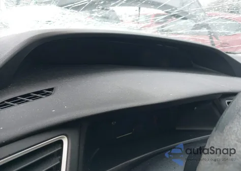 2015 Honda Civic Lx z USA, uszkodzony, nr VIN 19XFB2F58FE276672